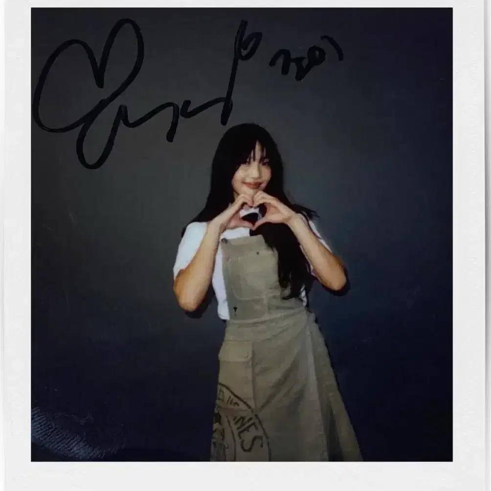 Shop red velvet signed on Bunjang Global Site - No more Korean