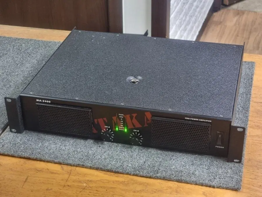 아타카 MA-2400 8옴 700와트 파워앰프