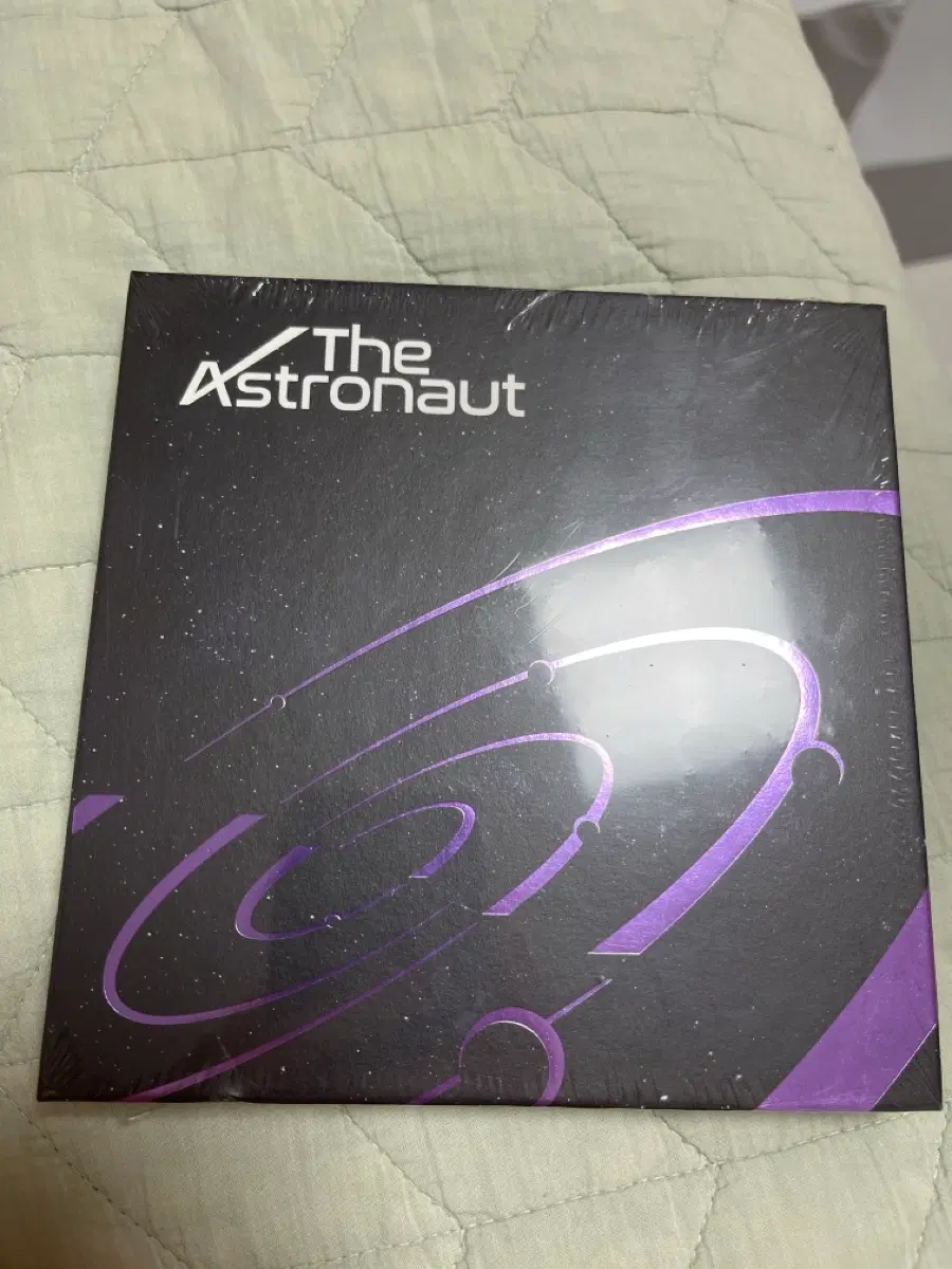 진 The Astronaut 미개봉 앨범