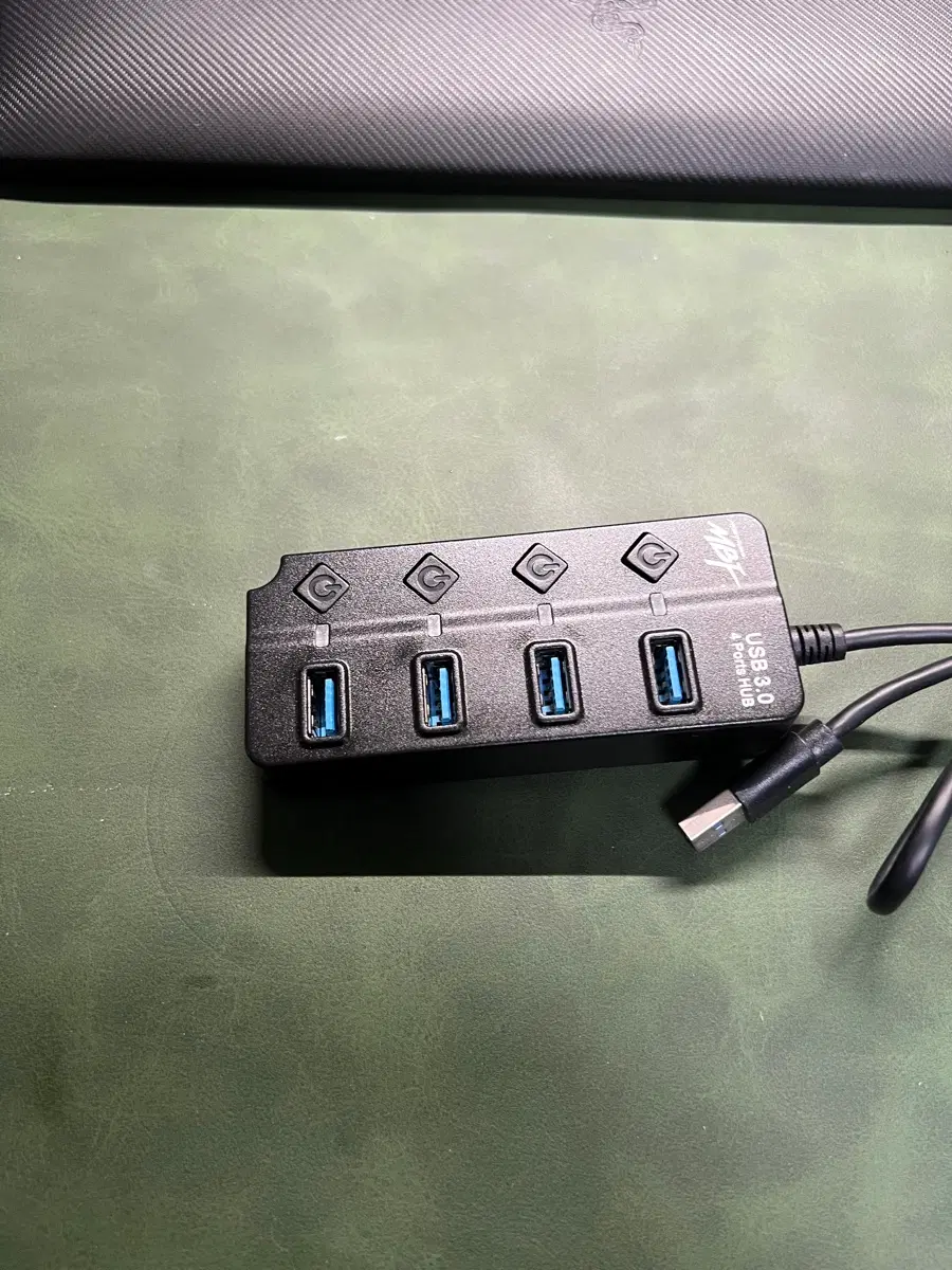 HBF USB 3.0 4 포트 허브