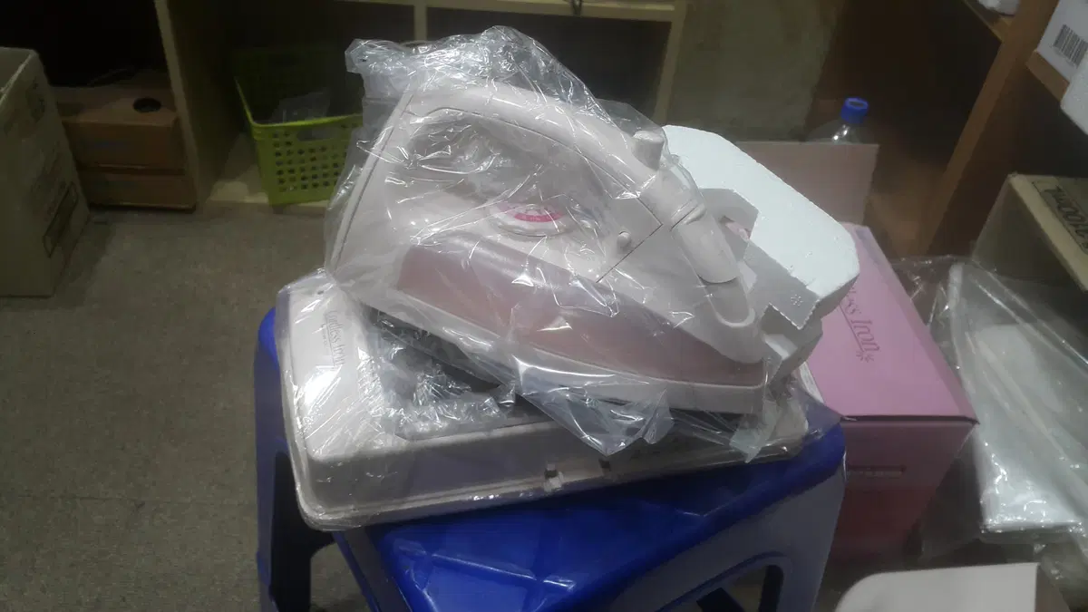 미사용 일본 고이즈미 무선 다리미
