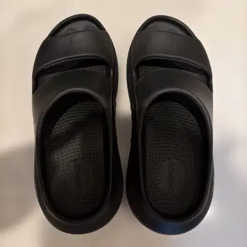 OOFOS 우포스 37 OOyea Black