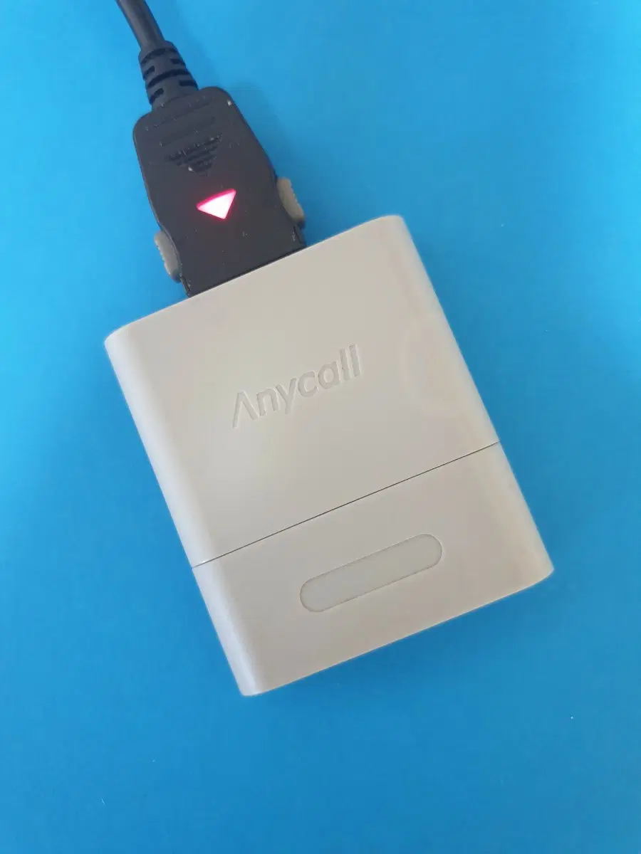 삼성애니콜 보아폴더폰 배터리와 충전거치대 SCH-W410/W4100