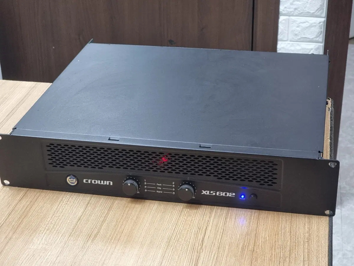 크라운앰프 CROWN XLS 602