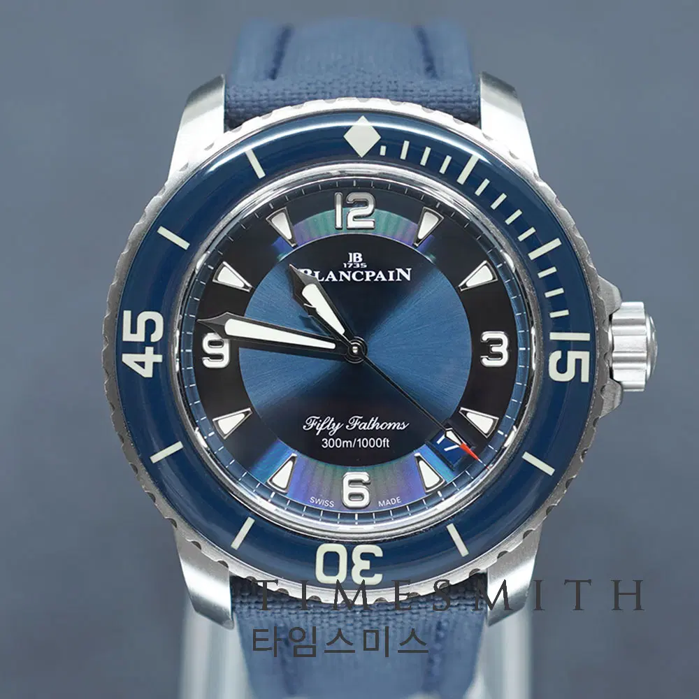 [블랑팡] 피프티 패덤즈 오토매틱 티타늄 선버스트 블루 다이얼