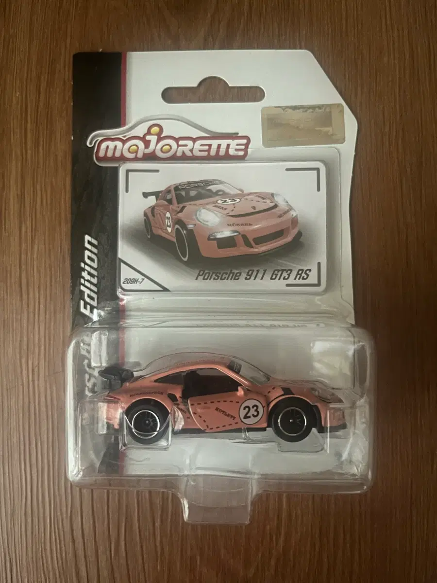 마조렛 1:59 포르쉐 911 GT3 RS 모형(핑크)