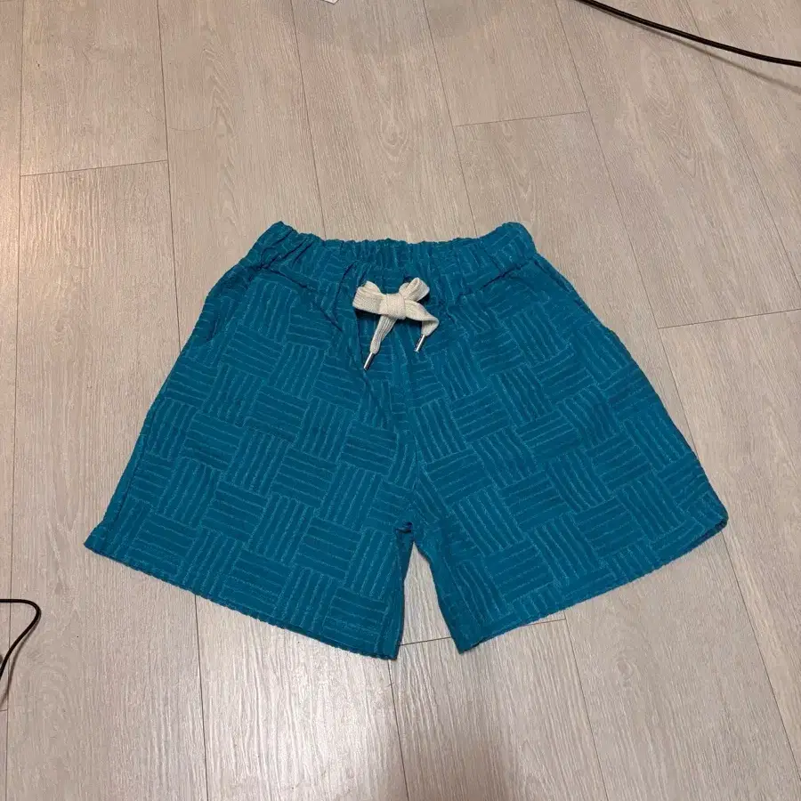 편집샵 테리 소재 반바지 청록