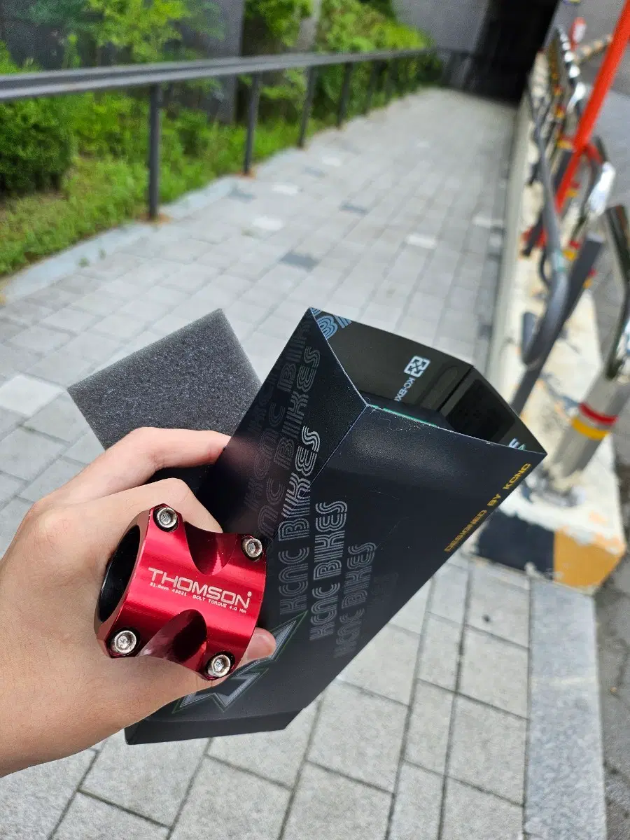 탐슨스템 드레스킷 4볼트 개싸게 팝니다 개급처