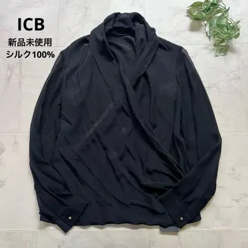 미사용 새상품 택 포함 ICB 실크 100% 카슈쿨 블라우스 M 블랙 금장 버튼