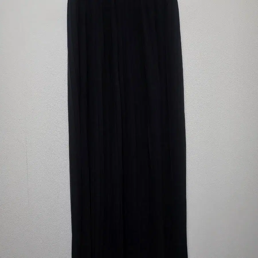 73007 블랙 플리츠 롱 스커트