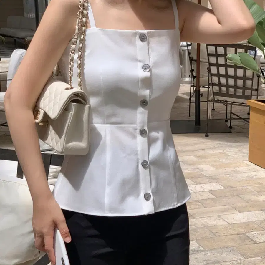베니토 세인 스모크 블라우스