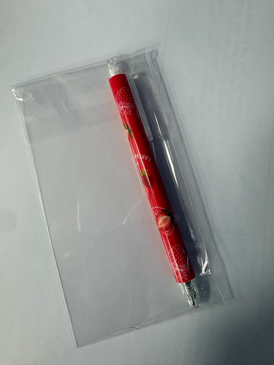 (미사용)딸기 볼펜