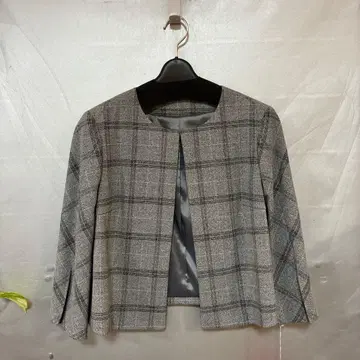 새상품 체크 무늬 노카라 자켓 그레이
