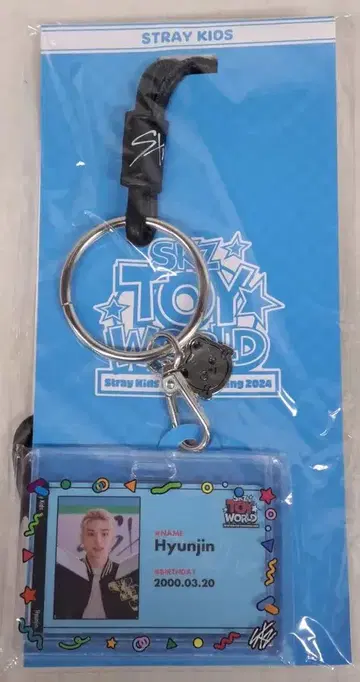 StrayKids 2024TOY WORLD 현진 패스 케이스 (ID 카드 세트)