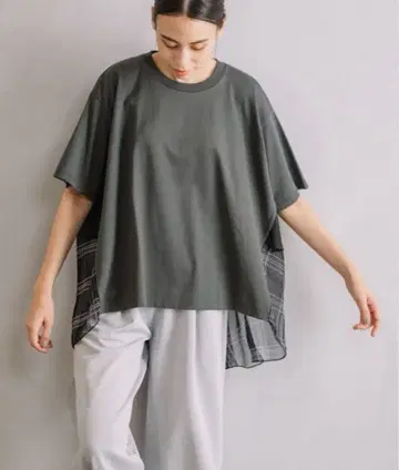 MARECHAL TERRE 백 플레어 티셔츠