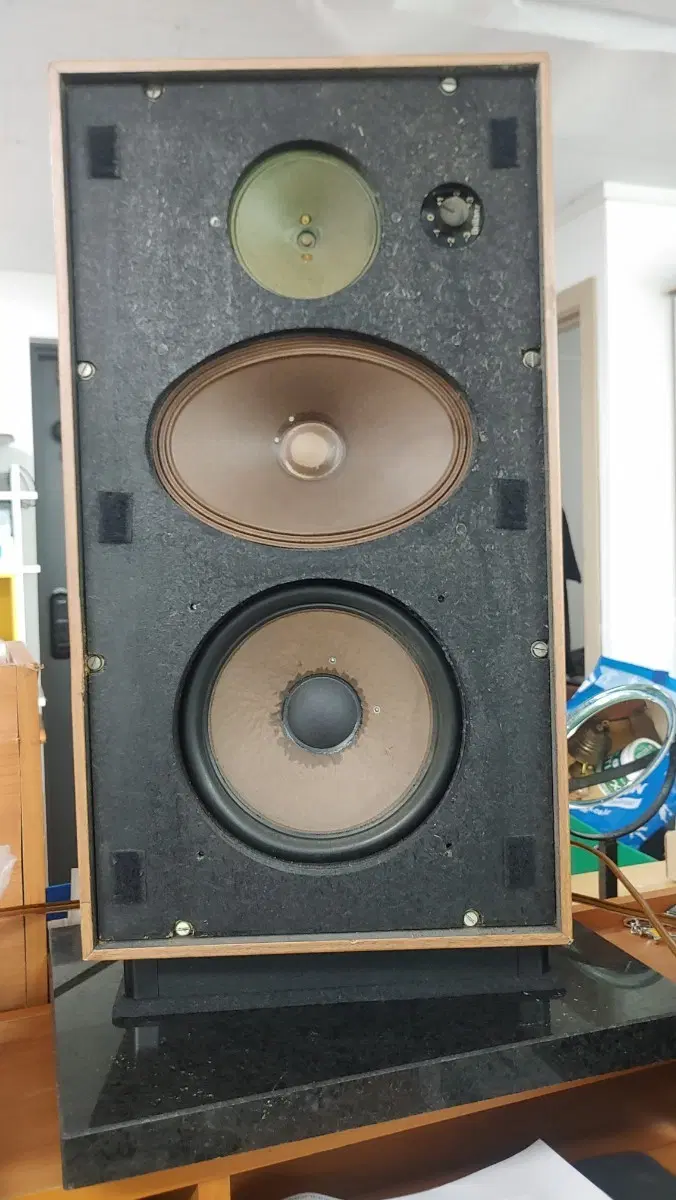 SABA 830F 스피커