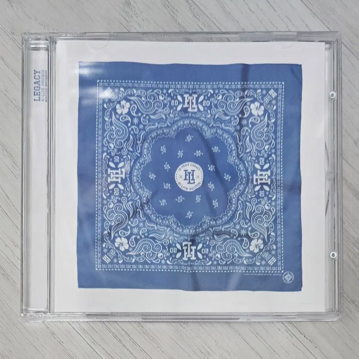 하이라이트 레코즈 - Legacy 개봉 A급 CD - 스티커 5종 포함