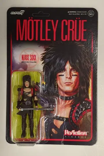 SUPER7 ReACTION SHOUT AT THE DEVIL MOTLEY CRUE NIKKI SIXX
