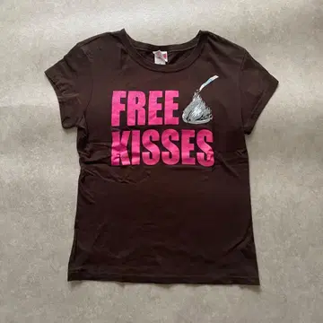 KISSES 티셔츠 브라운 키스초코 SOFFE 엘살바도르제
