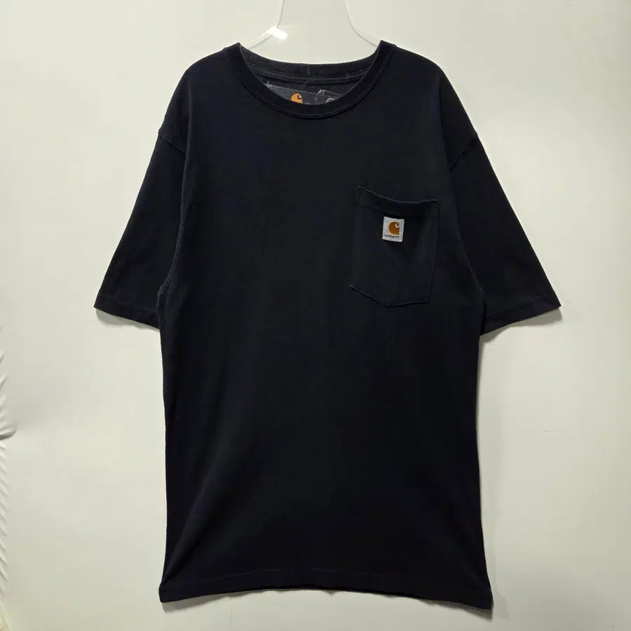 칼하트 네이비 로고 포켓 반팔 티셔츠 M 26073007