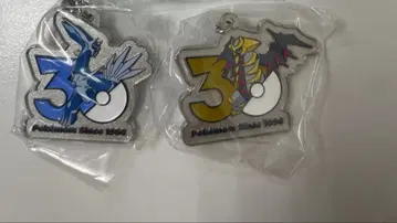 포켓몬 30주년 메탈 참 마스코트 기라티나 디아루가