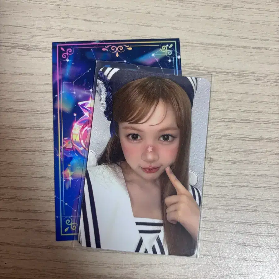 하츠투하츠 예온 포카 미공포 애플뮤직 레몬탱 마린룩 분철