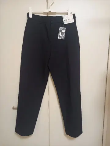 [ 새상품 미사용 ] UNIQLO 칸도우 이지 팬츠 울 라이크 네이비 M