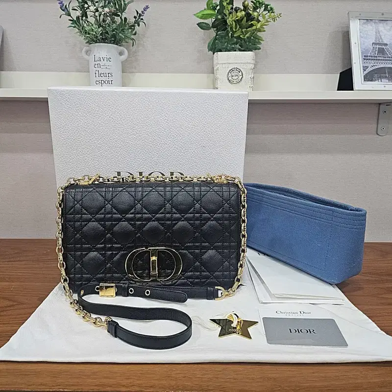 디올 카로백 까나쥬 미디엄 블랙 M9242UWHC