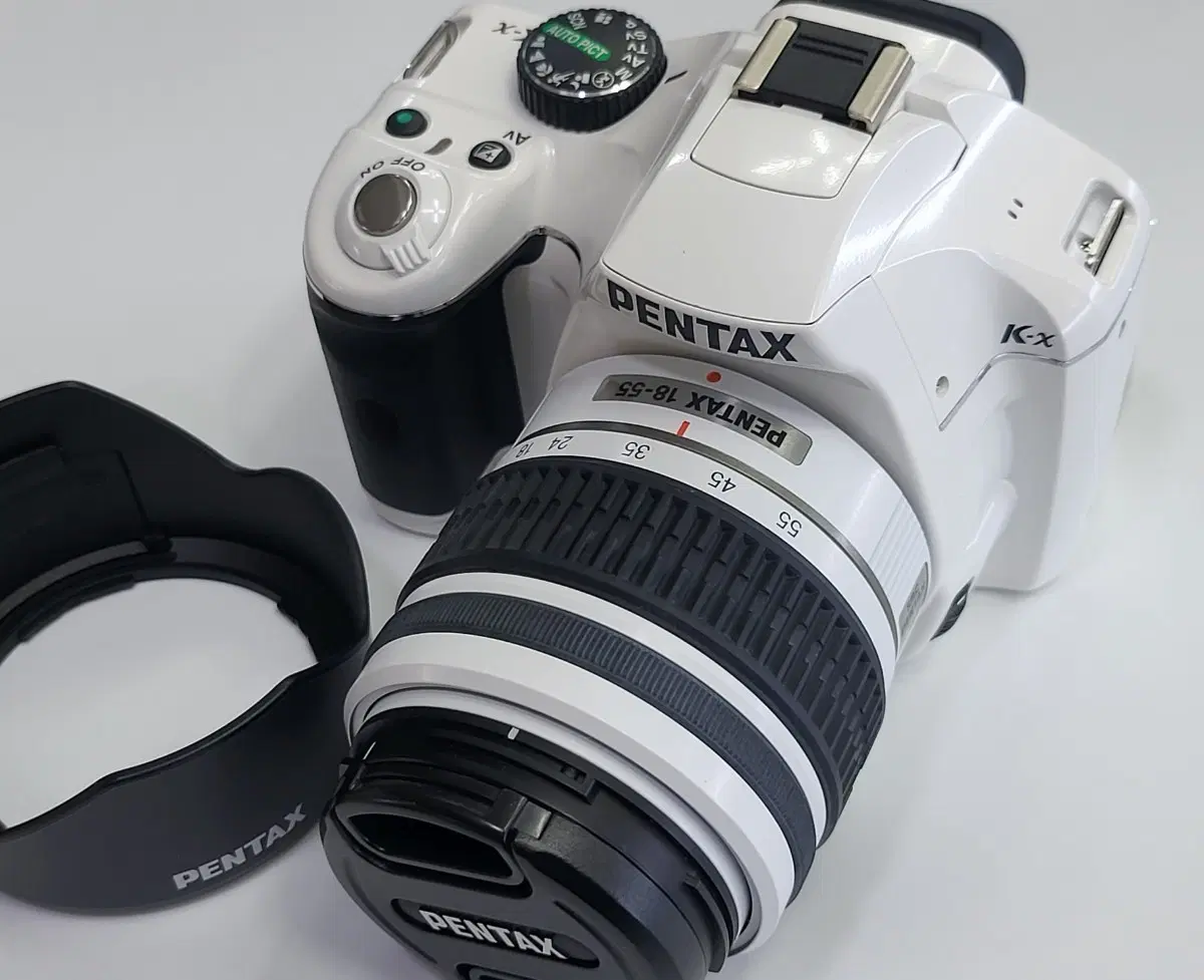 펜탁스 K-x 화이트 18-55mm /신품급/저렴