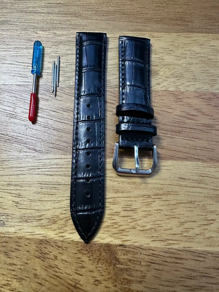 악어 가죽 패턴 소가죽 시계줄 블랙 (줄질 도구 포함) 새상품