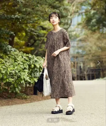 THOUSAND MILE 5부 소매 플레어 원피스 제브라 패턴