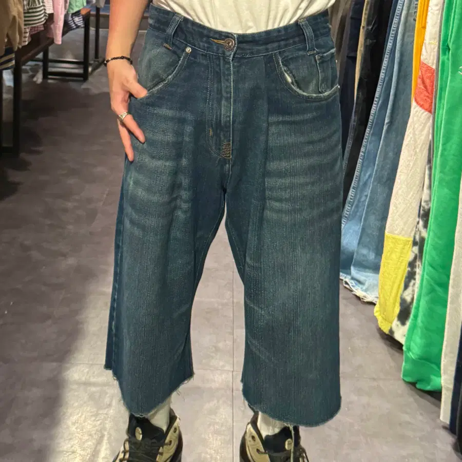 [IM] vtg 워싱 데님 숏팬츠 진청