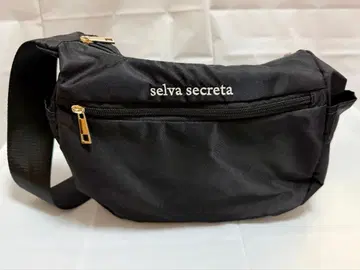 selvasecreta 극경량 숄더백 경량 발수 블랙 마더백