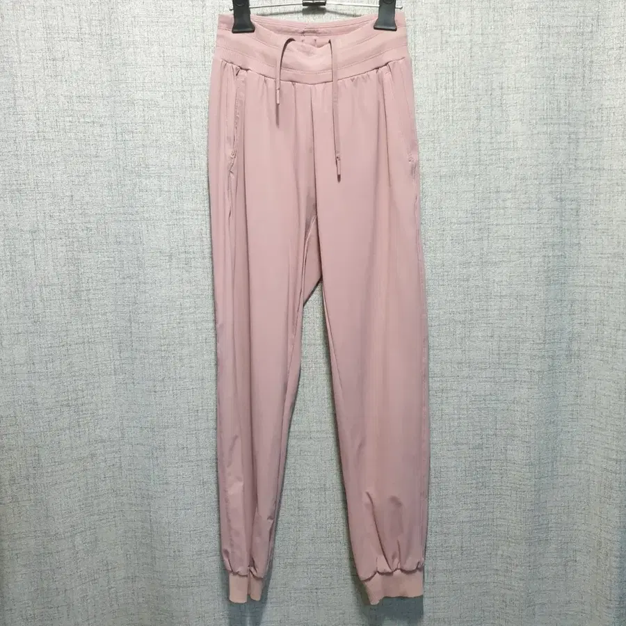 안다르 핑크색 기능성 조거팬츠 2