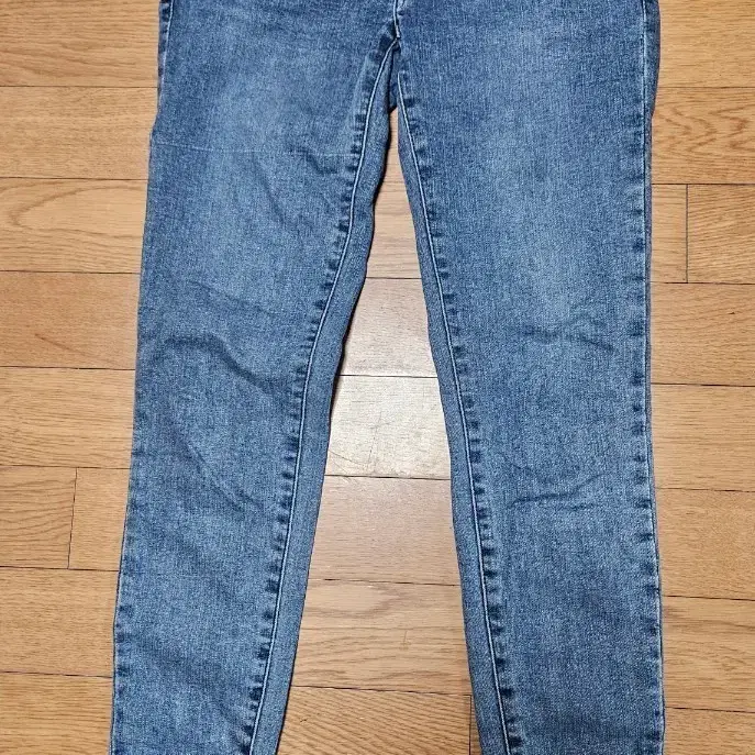 게스/GUESS 여성 울트라 앵클 스키니 데님 팬츠 25인치