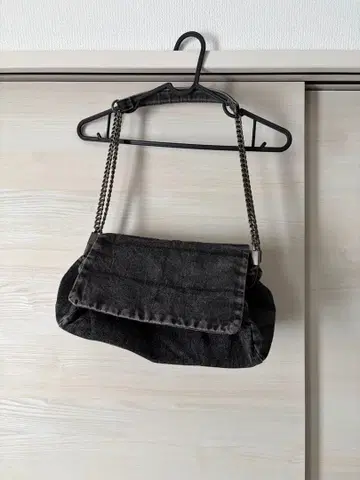 ZARA 데님 체인 숄더백 블랙