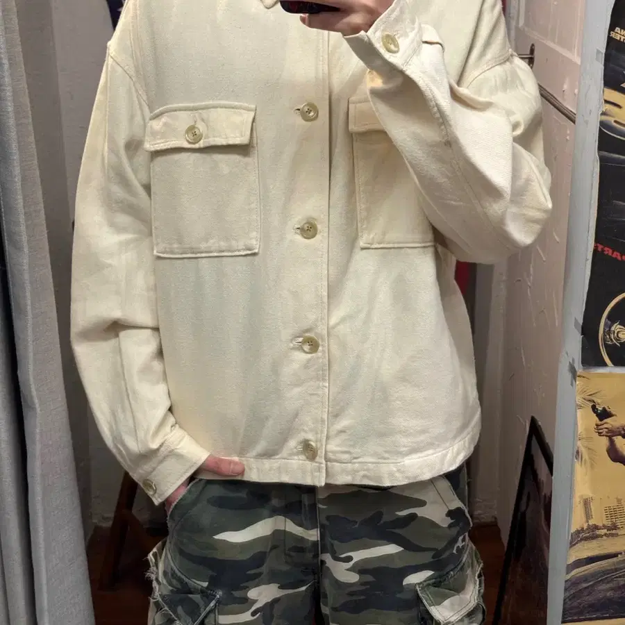 레이지블루 투포켓 코튼 셔츠 자켓 아이보리