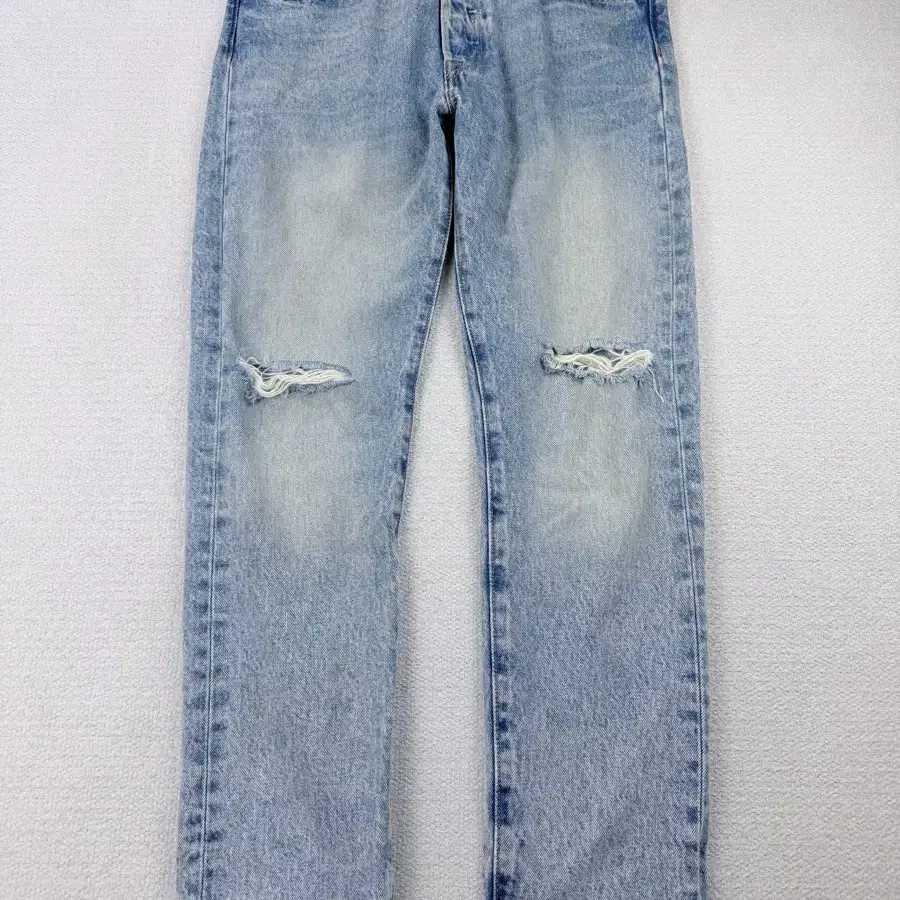 리바이스 501 CT 아이스워싱 데님 (30x30)
