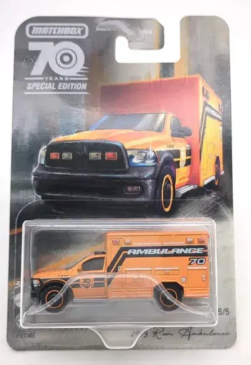 MATTEL MATCHBOX 스페셜 에디션 HMV17 2019 RAM 앰뷸런스 5/5