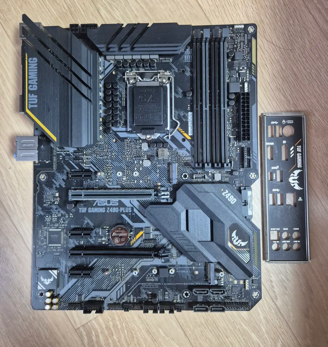 ASUS Z490 TUF 보드 팝니다