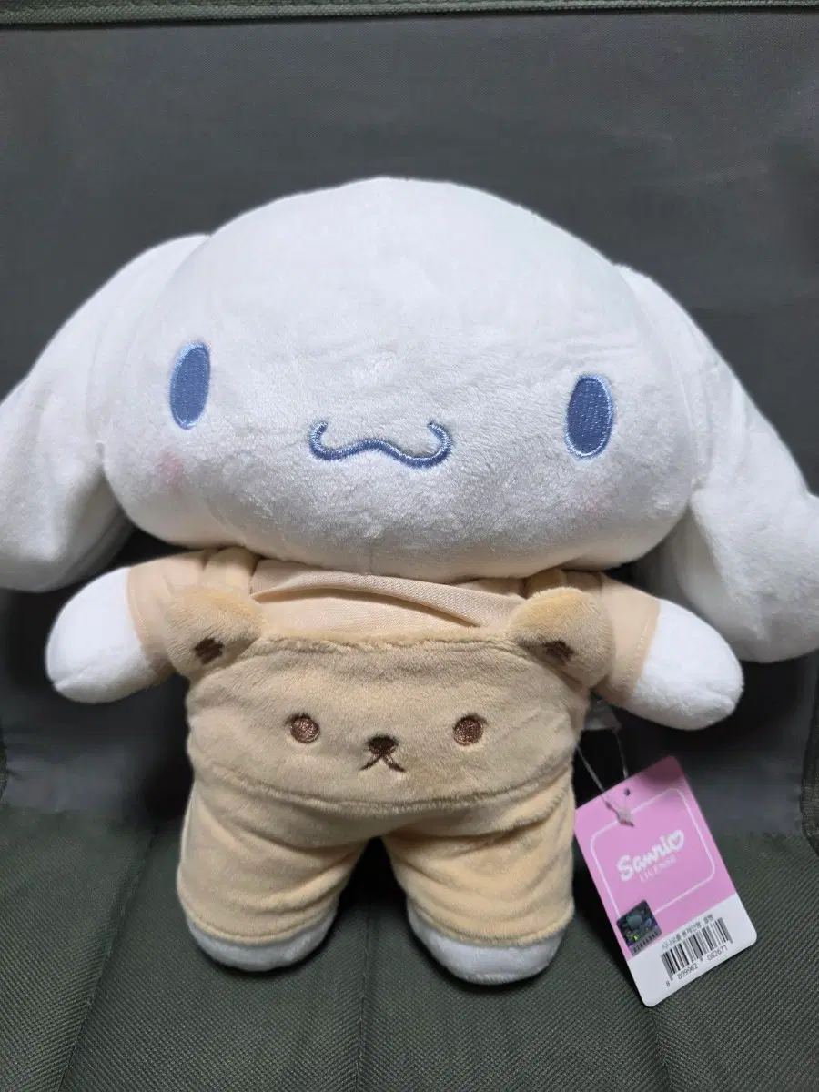 정품 산리오 멜빵 인형