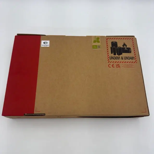 ThinkPad X1 Carbon Gen 13 미개봉 팝니다.