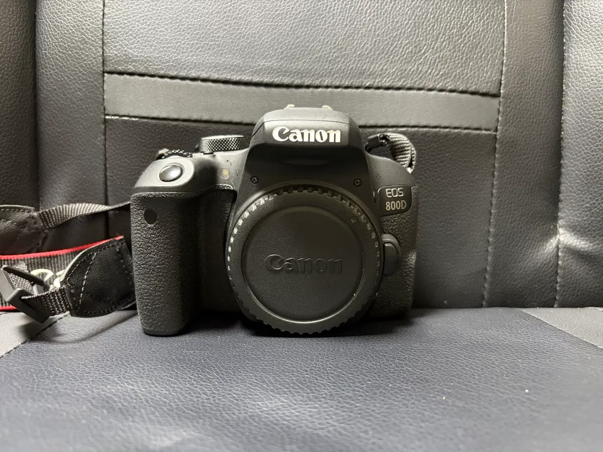 캐논 EOS 800D