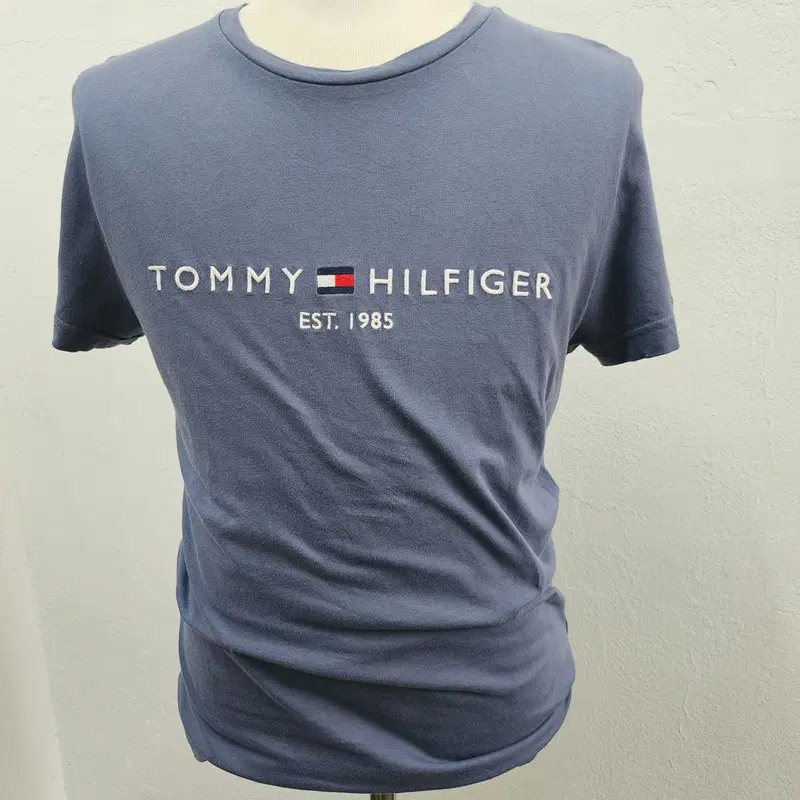 TOMMY HILFIGER 반팔 티 남 95 J6561