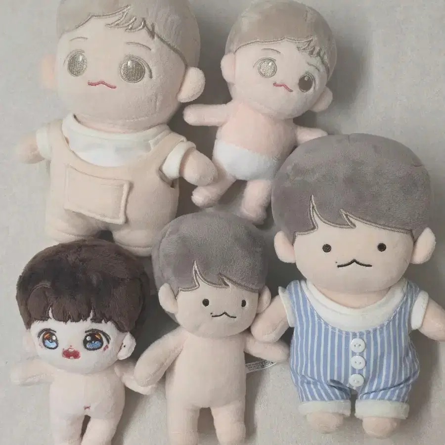 백현 비공식 아이돌 인형 양도 엑소 백현 캐릭터 인형