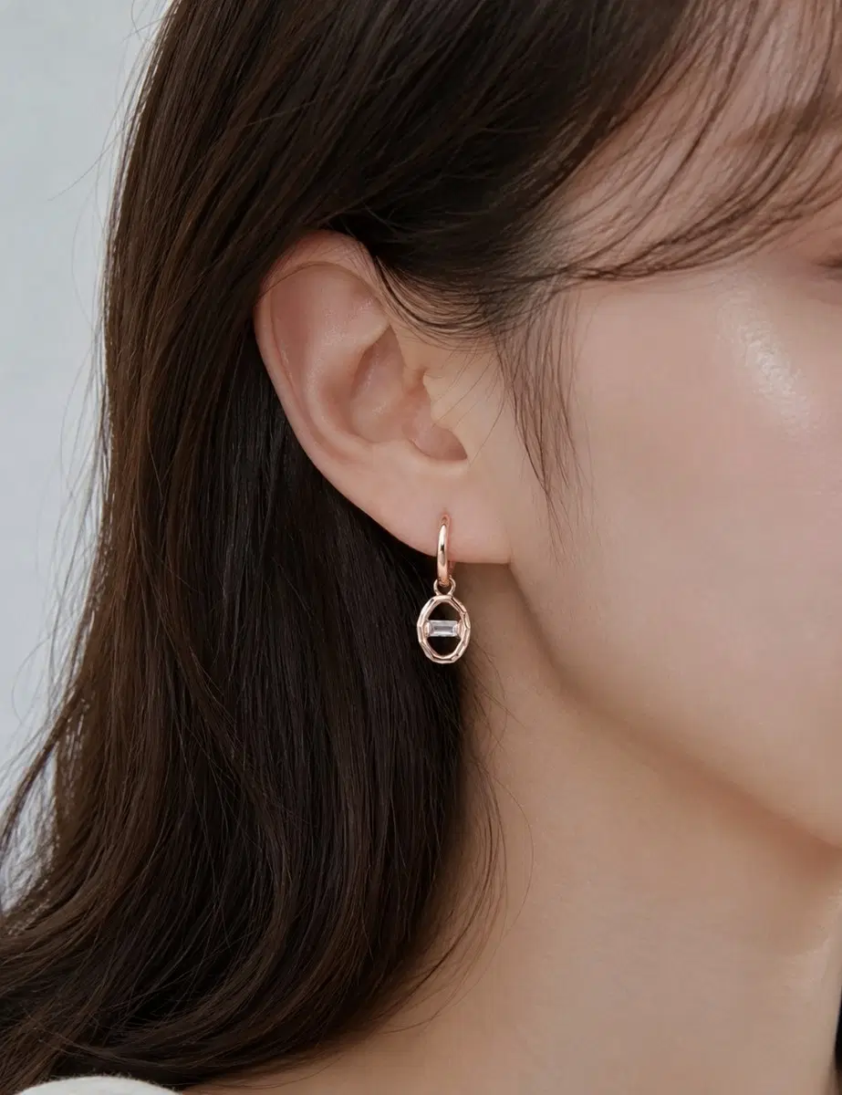 14k 오벌 바게트 원터치 귀걸이 (카드가)