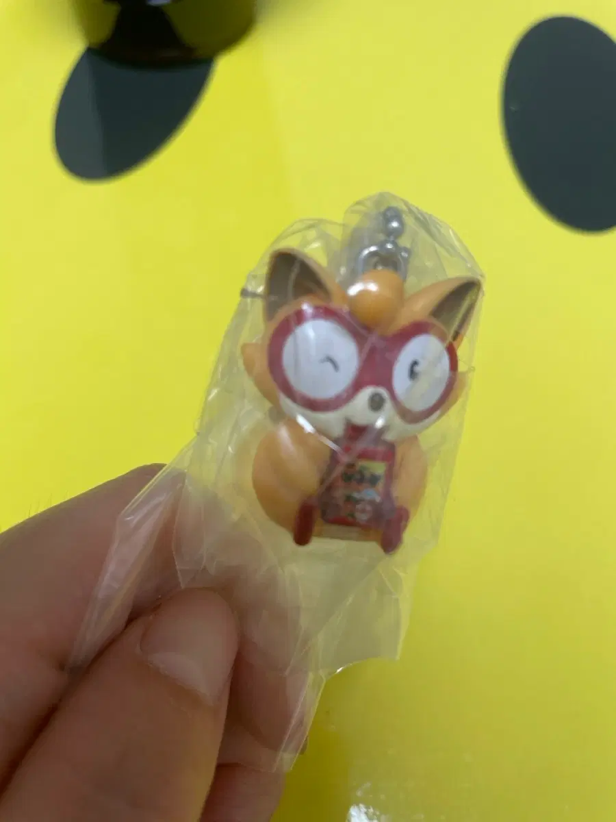 농심 라면 가챠 키링 (너구리)