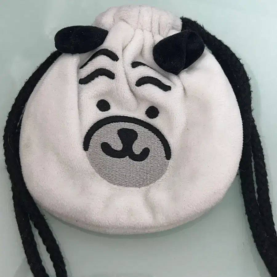 농담곰 퍼그상 파우치