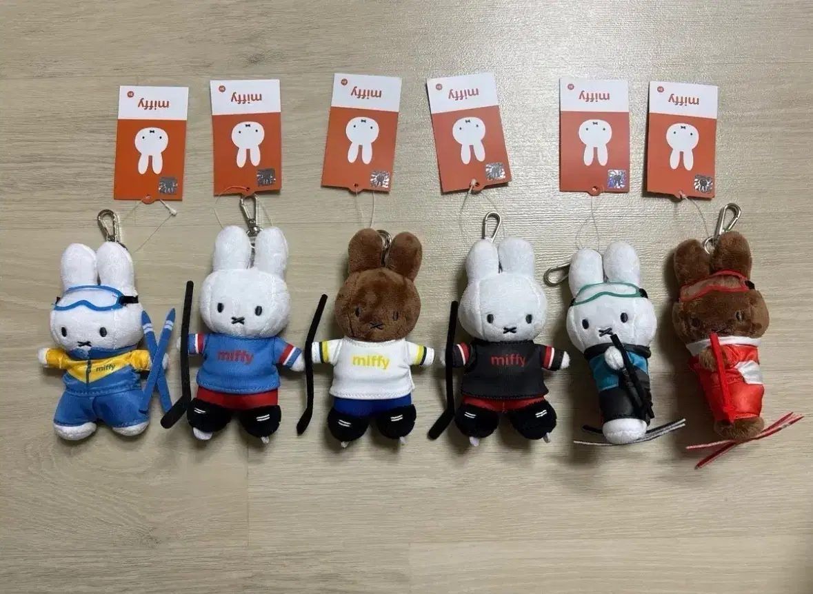 일괄 판매, 미피 정품 키링 인형 스키 스키점프 아이스하키 하키 스포츠 세트