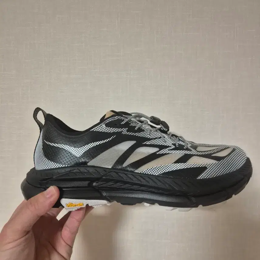 【新商品/265】HOKAホカマパテスピード4ライトTSブラックホワイト